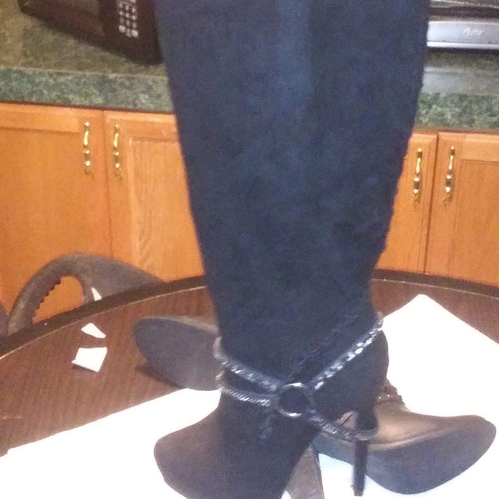 Thigh High NWOT Black Suede Stillettos  8.5
